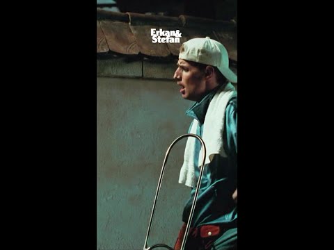Ob das funktioniert? 😂 Sieh dir jetzt »Erkan & Stefan« auf Sky an. #ErkanUndStefan #SkyClassics