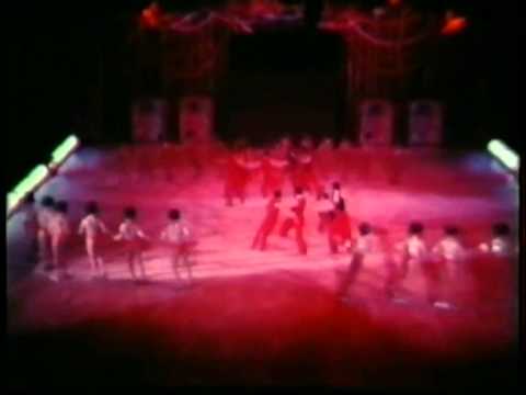 Holiday on Ice EU 1979 - curtain up , camcorded