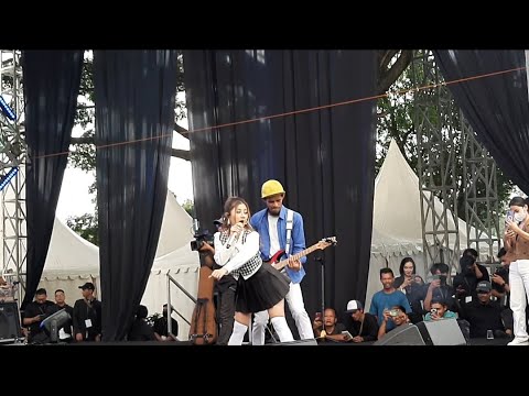 AA ULAH DEPO WAE - GHEA YOUBI x Evolution Band "Gala Gala" LIVE KONSER