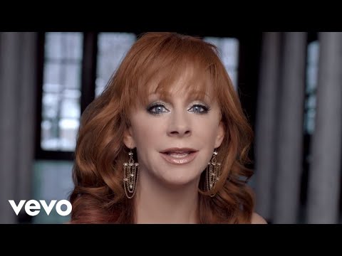 Reba McEntire - If I Were A Boy