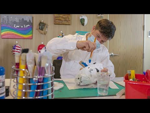 How Art Therapy Helps Veterans Heal