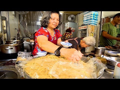 Taiwanese Street Food - KAOHSIUNG HAKKA NOODLE HEAVEN in Qishan + RURAL Street Food in Taiwan!!!