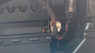 Head unit, Radio/CD player replacement on a BMW 535i xdrive F10