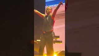 Download lagu Depeche Mode | It's No Good | Memento Mori tour in Sacramento mp3