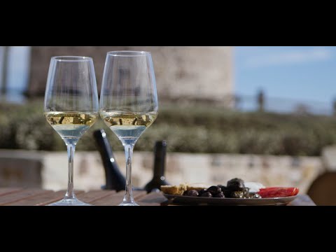 Moschatos PDO Limnou & Oinoi PGI Kos