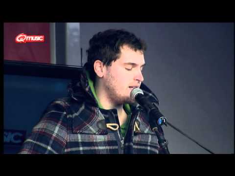 Tom Dice - Closing Time (live bij Q)