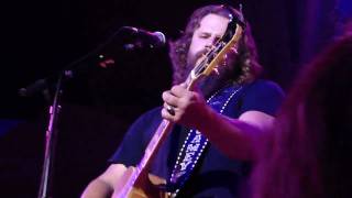 Jamey Johnson singing For the Good Times