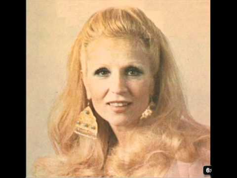 Sabah-Lamma 3a Tariq el 3Ayn.wmv