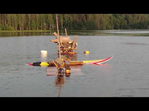 World's first rotating Finnish bonfire / pyörivä kokko!