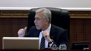 Sn. @mansuryavastv:"Geldiğimizde 1540 otobüs vardı. Şimdi 1900 otobüs var. Sürekli otobüs alıyoruz."