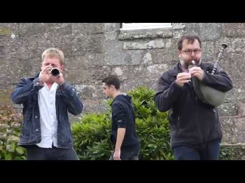 Marche Simon Lotout et Dominique Mahé à Rostrenen en 2016