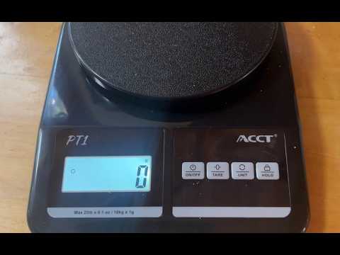 Compact, Non‑Slip, Crazy Accurate Scale