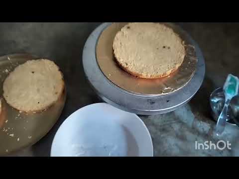 simple ekta cake decoration er  chesta korlam kemon hoyeche janiyo
