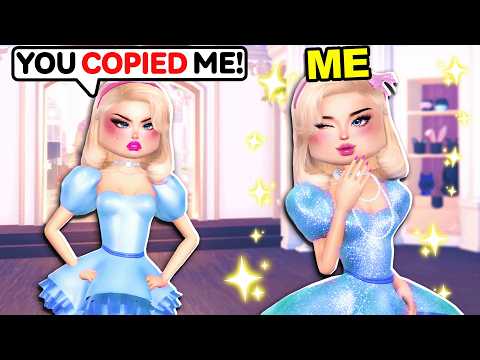 I Copied This MEAN GIRL But Made it BETTER in Dress to Impress!