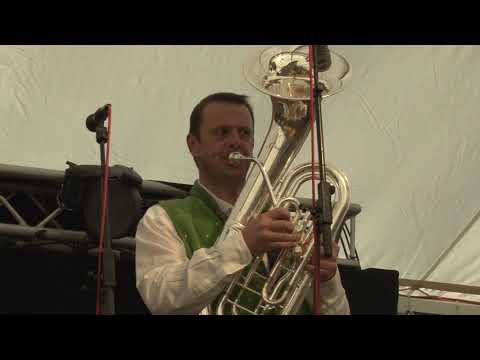 Beim Trachtenfest Wechsellandler  (Komp: Avsenik)