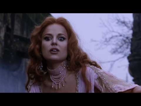 Andy Moor ft. Carrie Skipper - She Moves (Original Mix)