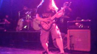 SHADOWS FALL- &quot;THE WEIGHT OF THE WORLD&quot; LIVE (BIG KAHUNA) FETE PROVIDENCE RI 08/22/15