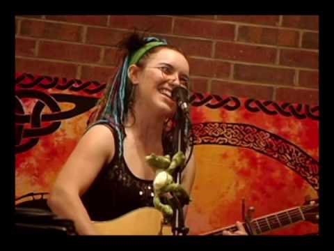 Daughter of the Glade (Skinny White Chick SJ Tucker in Memphis 2008 performance)
