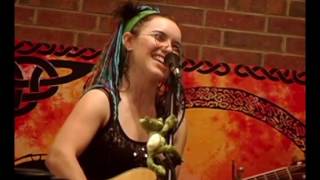 Daughter of the Glade (Skinny White Chick SJ Tucker in Memphis 2008 performance)