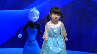 Disney&#39;s Frozen &quot;Let It Go&quot; - Idina Menzel/Demi Lovato cover by 3-year-old Aoi【あおいチャンネル】