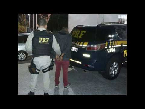 Homem procurado pela justiça por roubo de carga é preso pela PRF na Régis Bittencourt