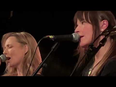 "Love Will Tear Us Apart" -  Naimee Coleman & Annemarie Cullen - Whelans, Dublin, 03 11 23