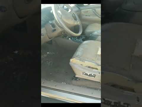 Seat repair in a 2001 Toyota Sequoia (Car Upholstery)