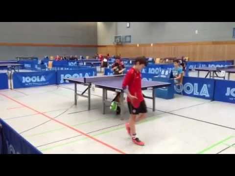 Leon Pradler (Eintracht Frankfurt) - Denis Llorca (SV DISBU Rüsselsheim)