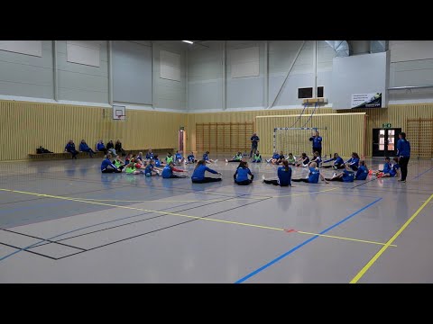 Molde Elite på besøk i Larsgårdshallen