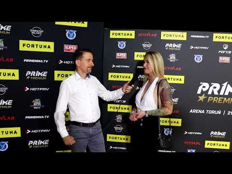 Natalie Wayne lubi dostać klapsa !