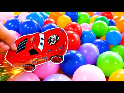 Araba videoları - Şimşek McQueen! Metr McQueen'i kurtarıyor! Eğitici oyunlar