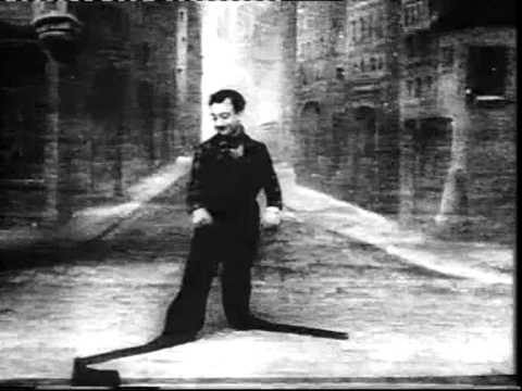 Little Tich et ses 'Big Boots', Paris 1902.