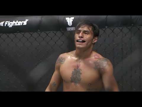 UWC 30: Cañarte vs Arévalo 8-0-0