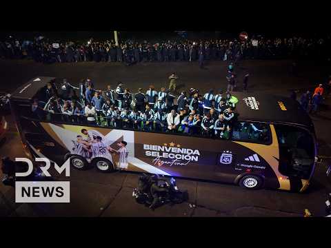 FULL ARRIVAL: Argentina Return Home to Hero's Welcome After World Cup Final Heartbreak | AD15