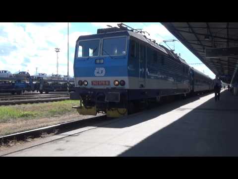 ČD 362 079-6 (České dráhy) R 611 do Praha hl n smĕr Usti nad Labem - Cheb