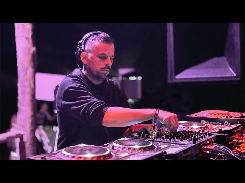 Daniel Meister | DoubleTrouble x MicrOasis