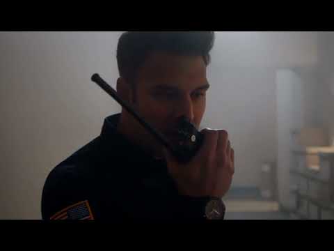 9-1-1  5x16 Firefighter Eddie Diaz