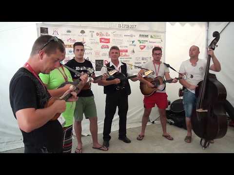 Mendicus tamburazenekar