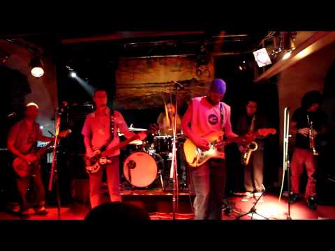 БГз - "Groove" (live)