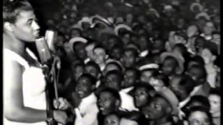 ROBERT GUILLAUME SHOW opening credits 80s sitcom