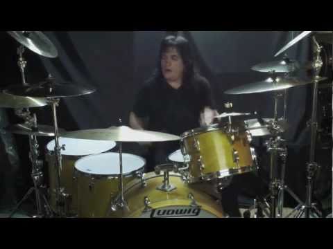 Bobby Rondinelli 60 Second Drum Lesson Triplets Part 1