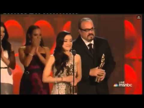 Aimee Garcia & David Zayas Dexter Acceptance Speech Nclr Alma Awards 2013 1)