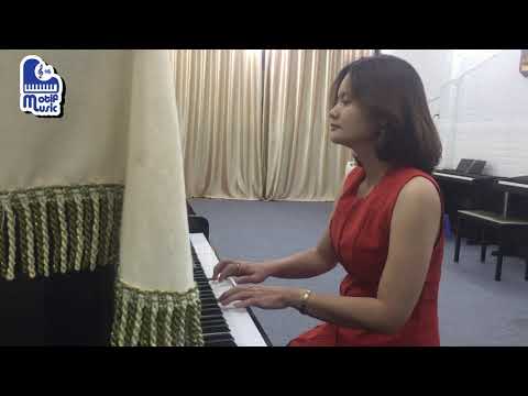PETITE ABEILLE BOURDONNE - Jolly Trinh - -  Lớp Piano quận 8 / MOTIF MUSIC - hocdanquan8.com