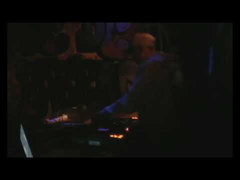 Dj Conjurer en Real n Crudo