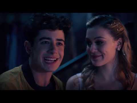 ALLEGRA AND FELIX KISSES - Disney Intertwined