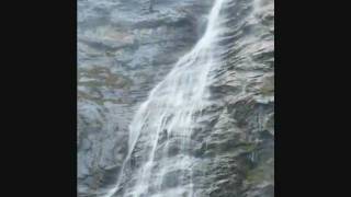 preview picture of video 'Stechelberg waterfall'