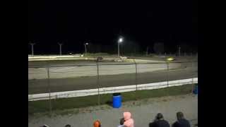 preview picture of video 'Ryan's Racing Debut - Feature Race - Mini Stocks - Raceway5 - Batavia, NY'