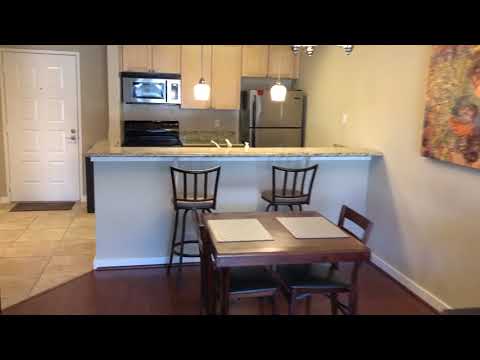 Bridgewater Luxury Condo Fully Furnished