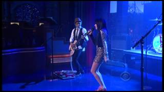 Carly Rae Jepsen Performing This Kiss Live on David Letterman on 10/25/2012