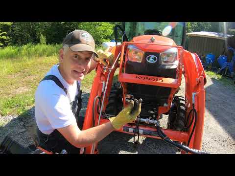 584 Tractor Hydraulic Oil Leak. Kubota LX2610. Found and Fixed. outdoors   4K